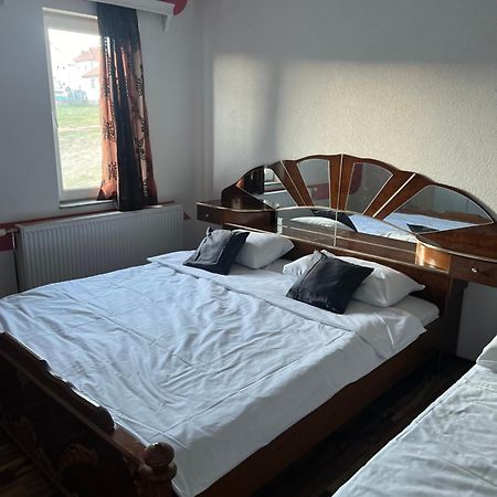 Guesthouse Vanilla Сьєниця Екстер'єр фото