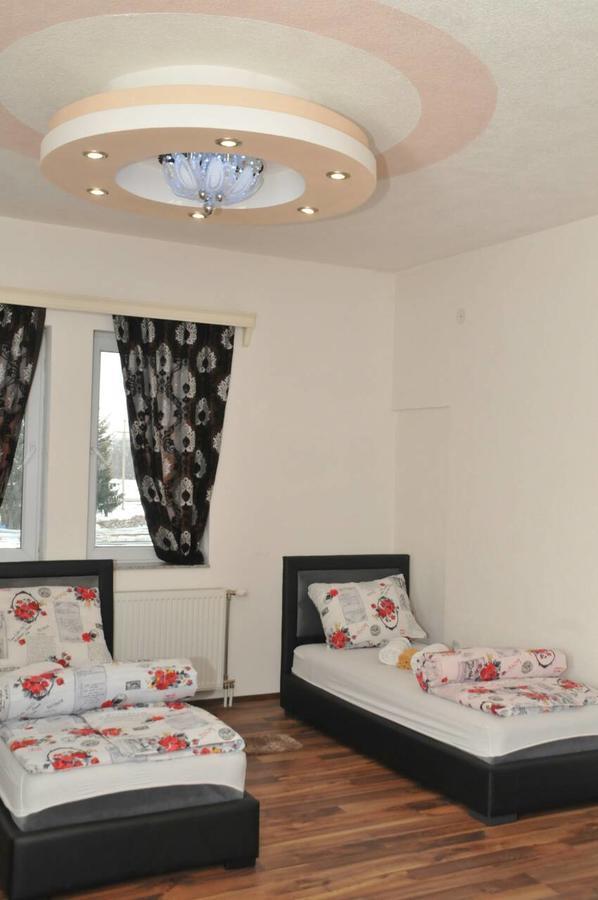 Guesthouse Vanilla Сьєниця Екстер'єр фото